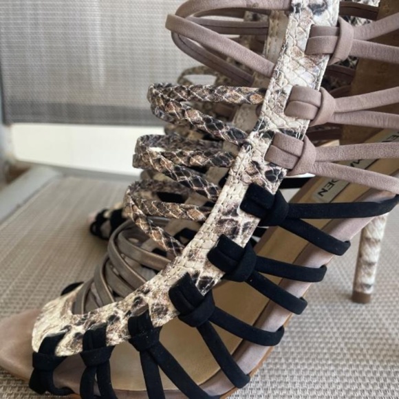 STEVE MADDEN Sleik Snake Heels - Picture 3 of 10